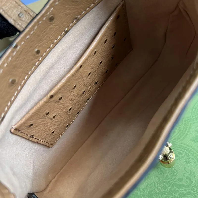 Gucci 637091 Jackie 1961 Mini Kapsa na rameno z pštrosí kůže Hnědá