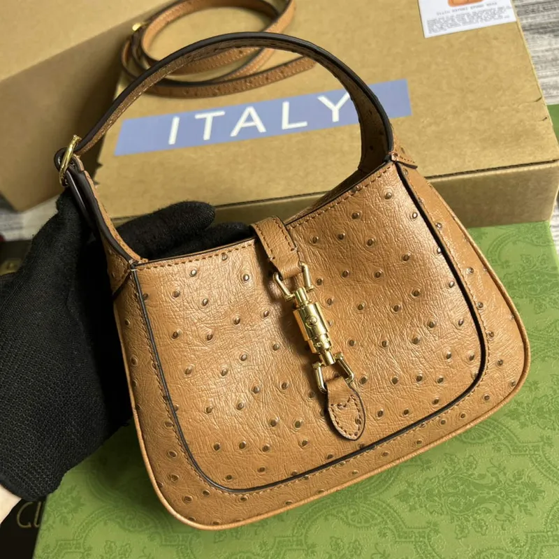 Gucci 637091 Jackie 1961 Mini Kapsa na rameno z pštrosí kůže Hnědá