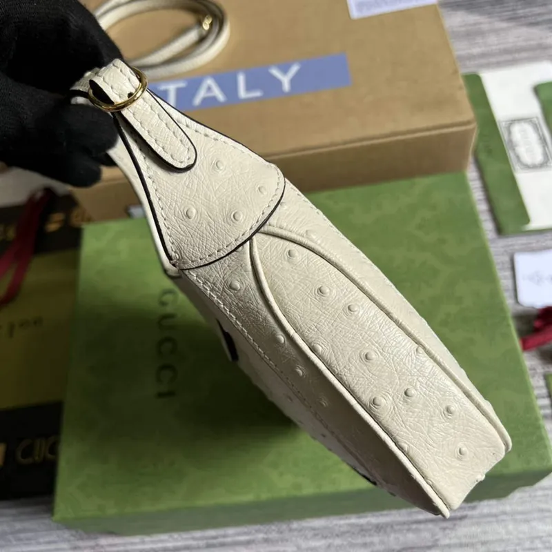 Gucci 637091 Jackie 1961 Mini Kapsička z pštrosí kůže, béžová