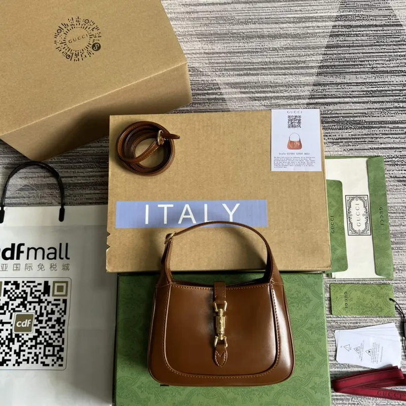 Gucci 637091 Jackie 1961 mini ramenní taška Hnědá