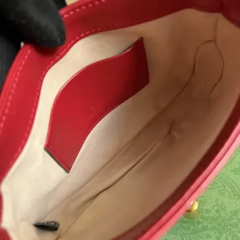 Gucci 637091 Jackie 1961 mini ramenní taška Červená