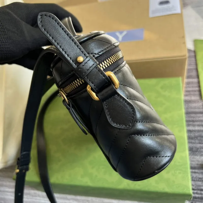 Gucci 672253 GG Marmont Mini Taška Černá