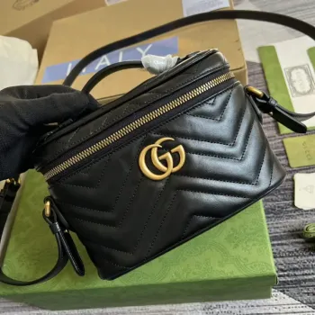 Gucci 672253 GG Marmont Mini Taška Černá