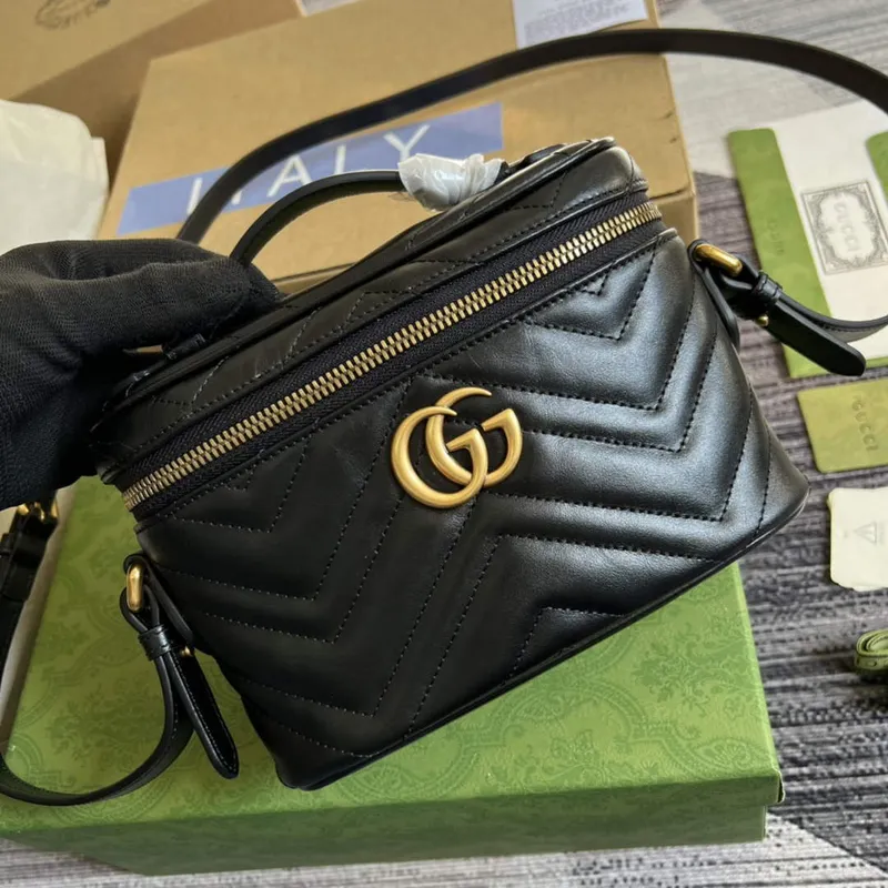 Gucci 672253 GG Marmont Mini Taška Černá