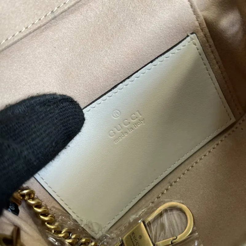 Gucci 699515 GG Marmont Mini Taška s Horním Držadlem Bílá