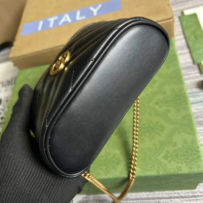 Gucci 699515 GG Marmont Mini Taška s Horním Uchem Černá