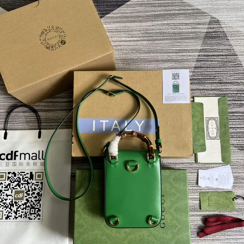 Gucci 702106 Mini kabelka Bamboo Zelená