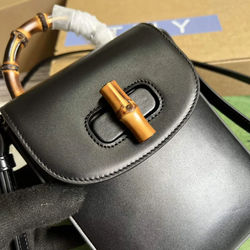 Gucci 702106 Mini kabelka z bambusu černá