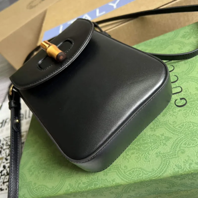 Gucci 702106 Mini kabelka z bambusu černá