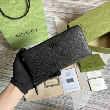 Gucci 456117 GG Marmont Kožená peněženka na zip černá