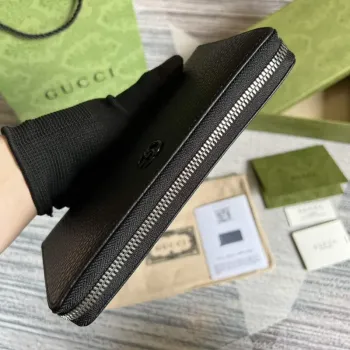 Gucci 456117 GG Marmont Kožená peněženka na zip černá