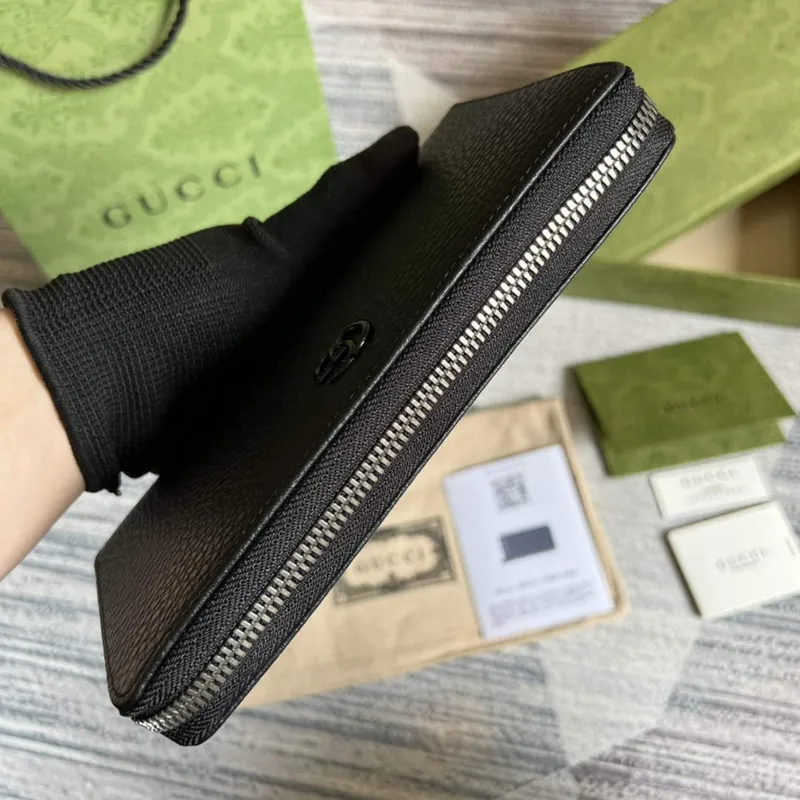 Gucci 456117 GG Marmont Kožená peněženka na zip černá