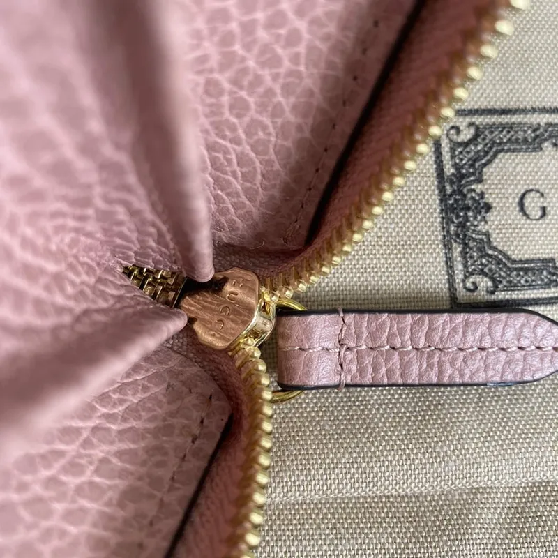 Gucci 456117 GG Marmont Zip Around Peněženka Růžová