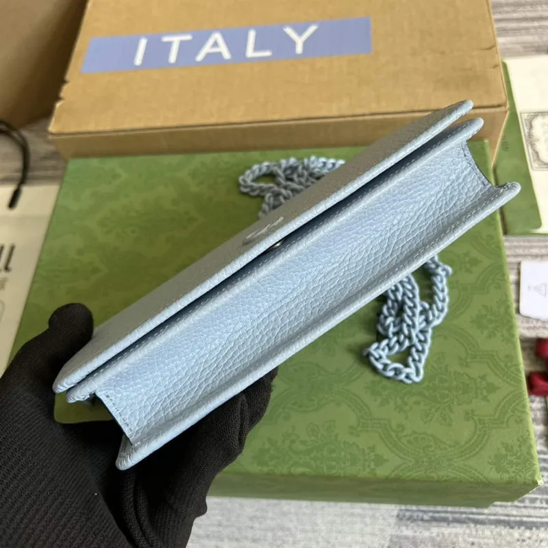 Gucci 497985 GG Marmont Kožená Mini Řetízková Taška Světle modrá