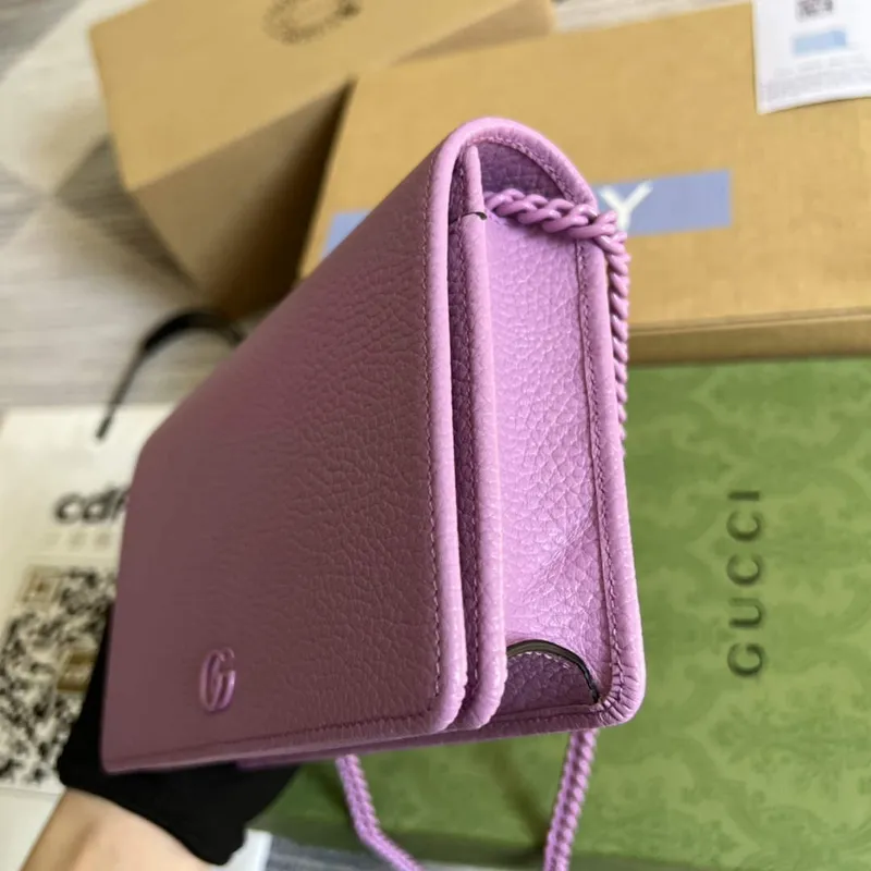 Gucci 497985 GG Marmont Kožená Mini Řetězová Taška Světle fialová