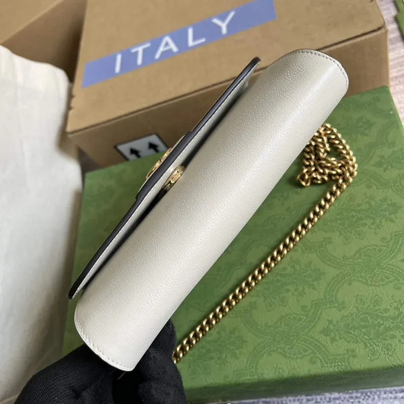 Gucci 675795 Gucci Diana mini ramenní taška Bílá