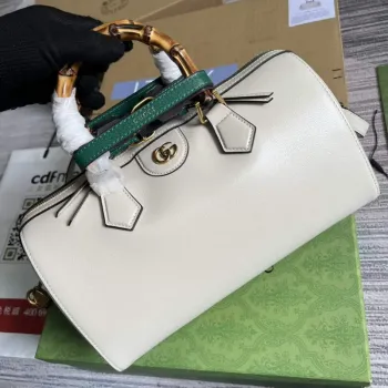 Gucci 655663 Gucci Diana Japonská limitovaná malá taška s horním madlem bílá