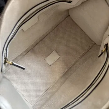 Gucci 715772 Malá kabelka s horním držadlem a dvojitým G Bílá