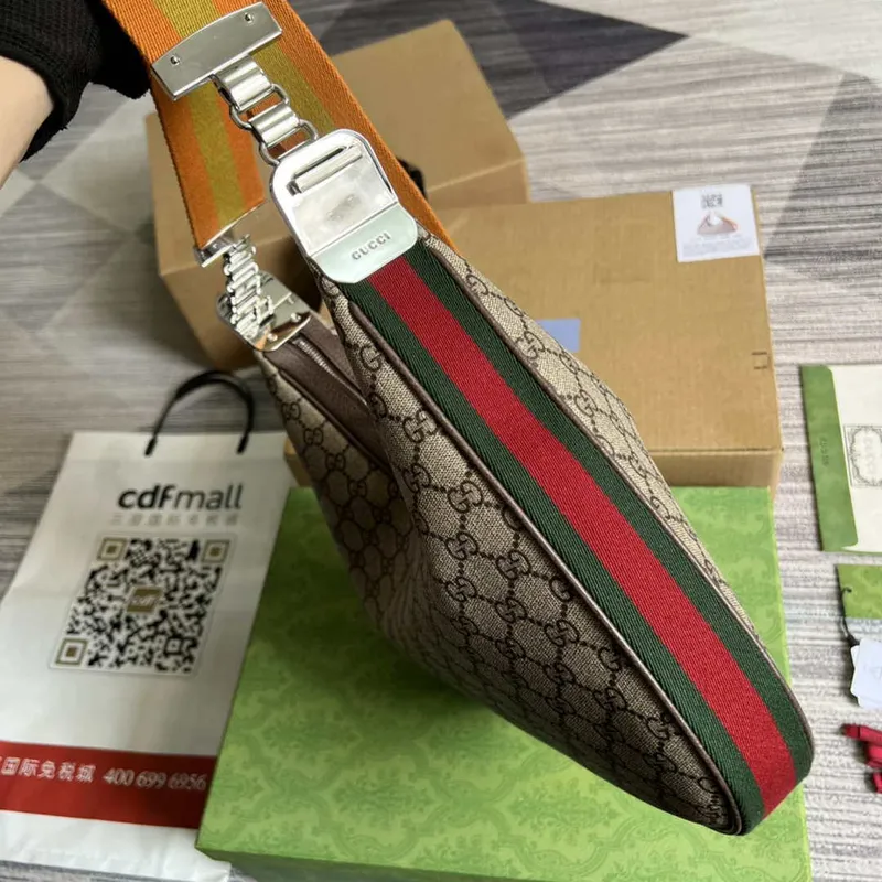 Gucci 702823 Gucci Attache velká kabelka přes rameno Béžová a ebenová