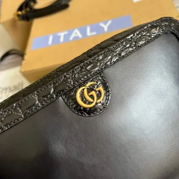 Gucci 710861 Krokodýlí kabelka přes rameno s Double G Černá
