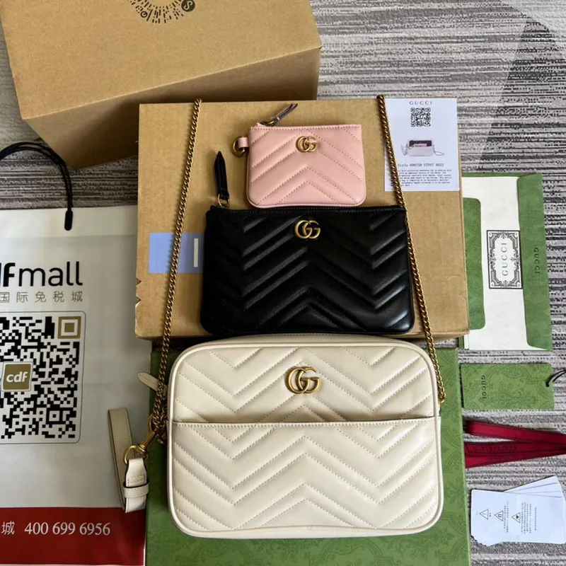 Gucci 699758 Double G víceúčelová mini taška Bílá