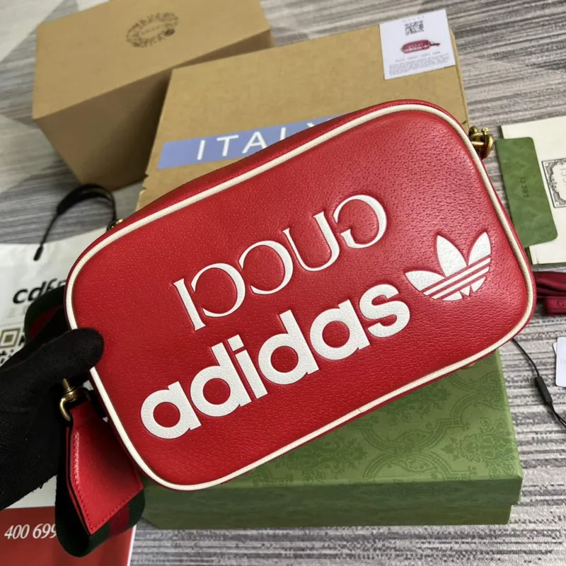 Adidas x Gucci malá ramenní taška 702427 Červená kůže