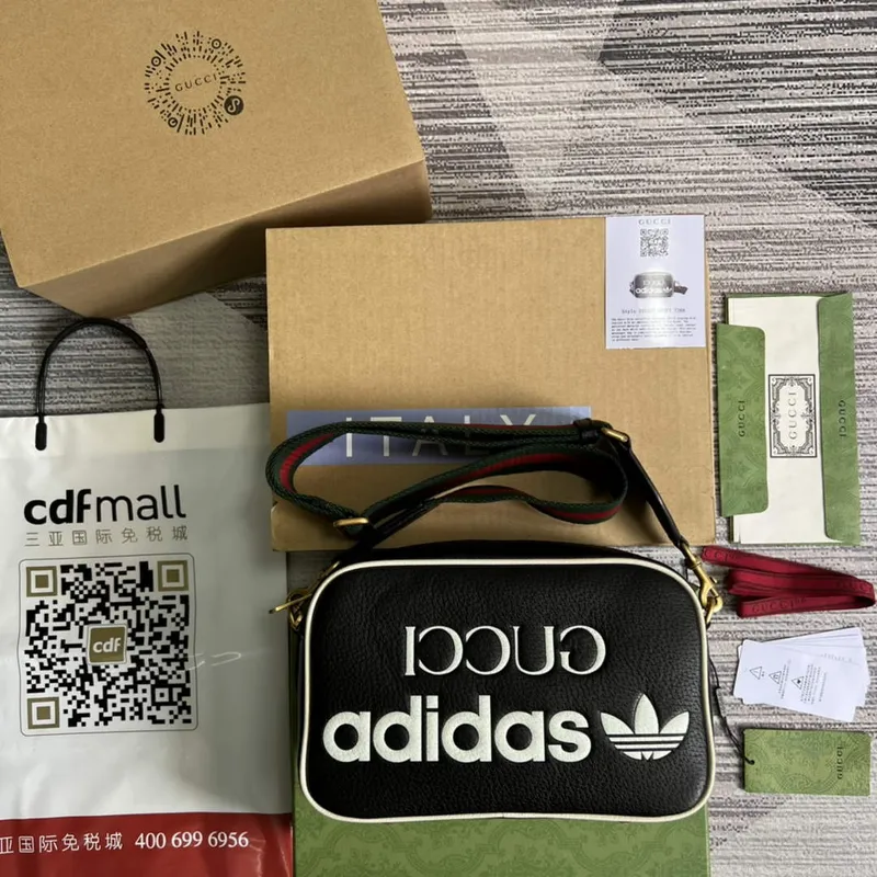 Adidas x Gucci malá ramenní taška 702427 černá kůže