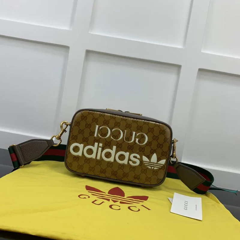 Adidas x Gucci malá ramenní taška 702427 Béžová a hnědá GG plátno