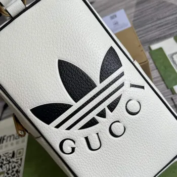 Adidas x Gucci mini taška s krátkým držadlem 702387 Bílá kůže
