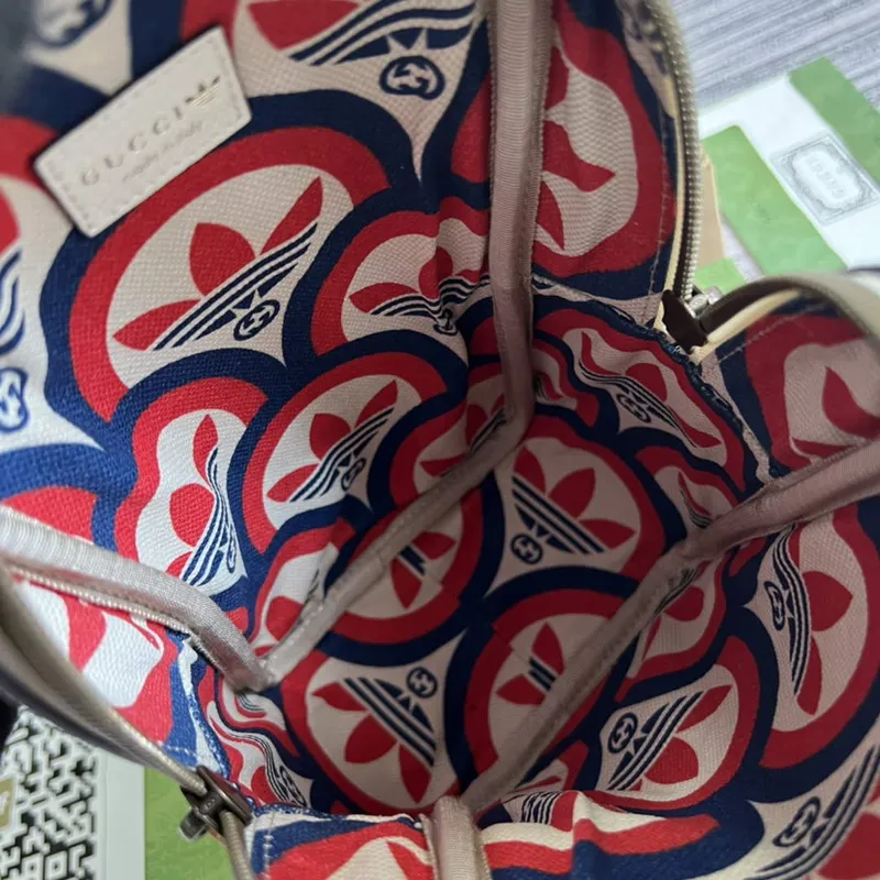 Adidas x Gucci mini taška s krátkým držadlem 702387 Bílá kůže