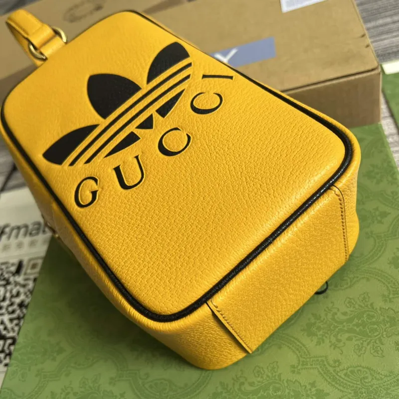 Adidas x Gucci mini taška s krátkým držadlem 702387 Žlutá kůže