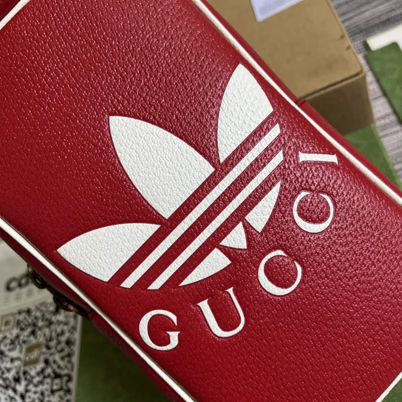 Adidas x Gucci mini taška s krátkým držadlem 702387 Červená kůže