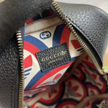 Adidas x Gucci mini taška s krátkým držadlem 702387 Černá kůže