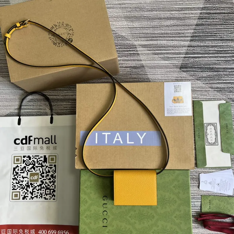 Adidas x Gucci pouzdro na karty s Horsebit 702248 Off black a žlutá kůže