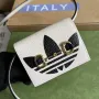 Adidas x Gucci pouzdro na karty s Horsebit 702248 Off white a černá kůže