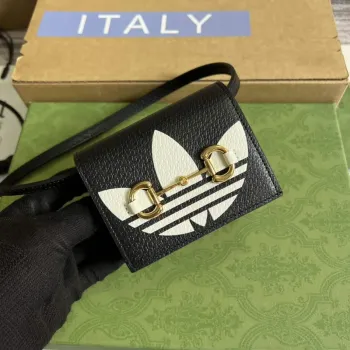 Adidas x Gucci pouzdro na karty s Horsebit 702248 černá a krémová kůže