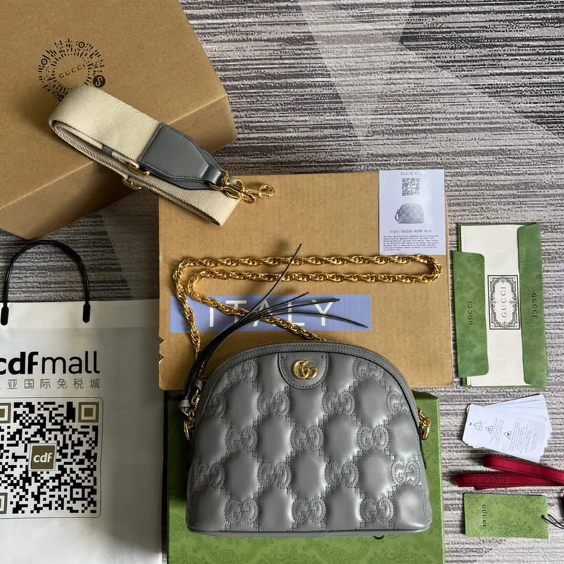 Gucci 702229 GG matelassé kožená kabelka přes rameno Prašná šedá