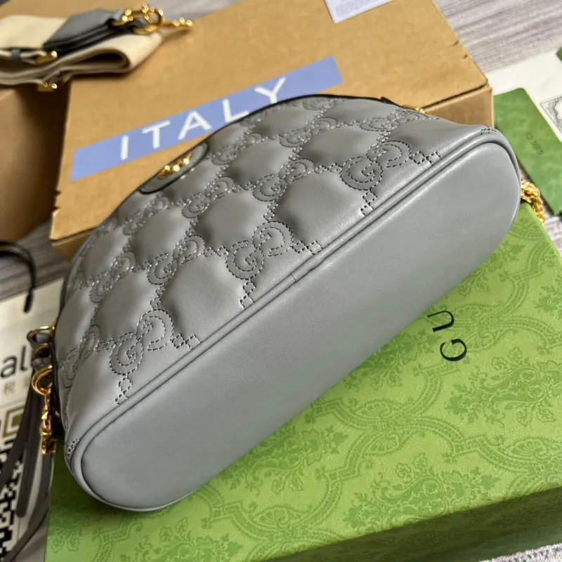 Gucci 702229 GG matelassé kožená kabelka přes rameno Prašná šedá