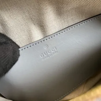 Gucci 702229 GG matelassé kožená kabelka přes rameno Prašná šedá