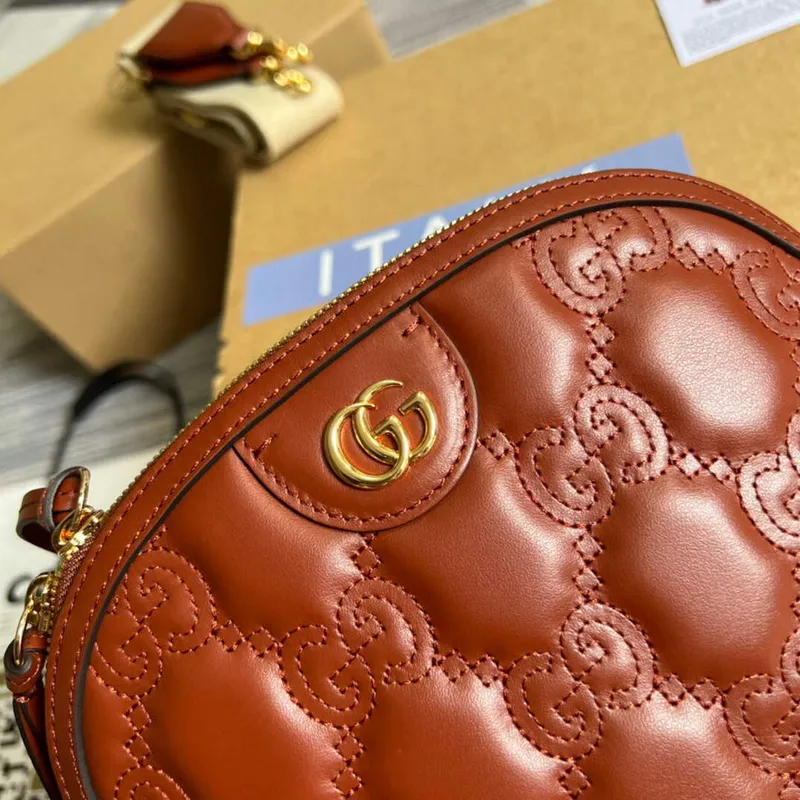 Gucci 702229 GG matelassé kožená kabelka přes rameno Světle hnědá