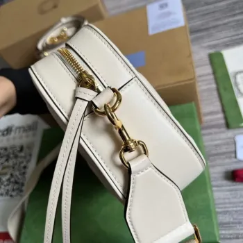 Gucci 702234 GG Matelassé Kožená Kabelka přes Rameno Bílá