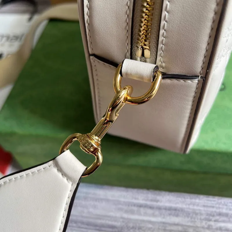 Gucci 702234 GG Matelassé Kožená Kabelka přes Rameno Bílá