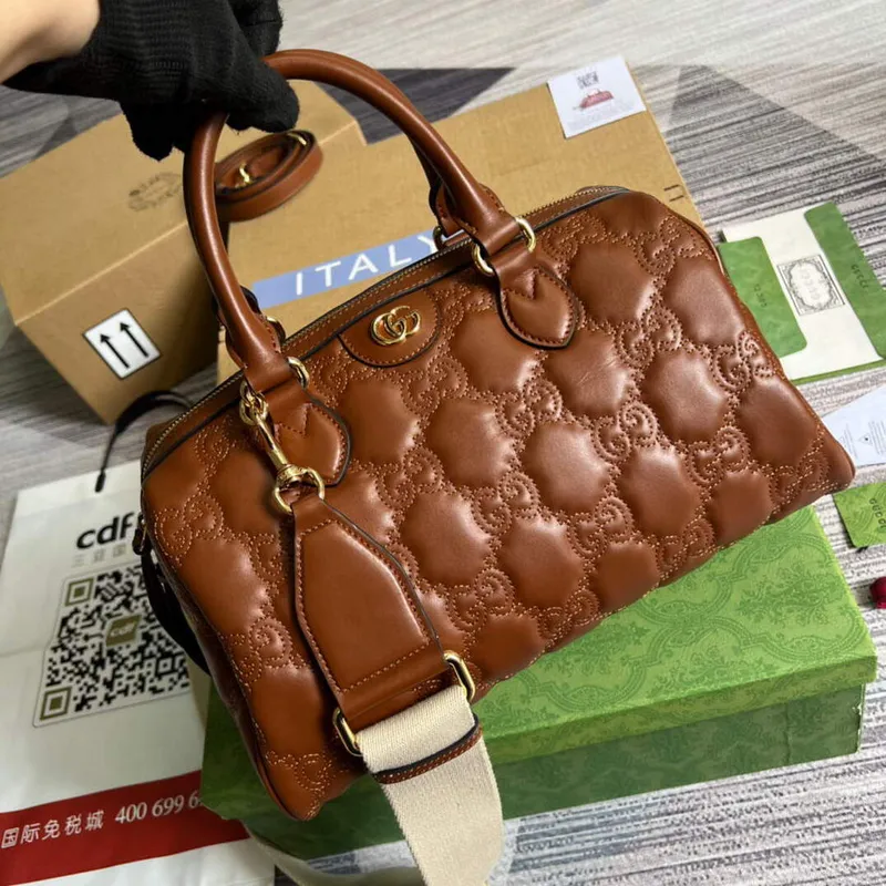 Gucci 702242 GG matelassé kožená kabelka přes rameno Hnědá