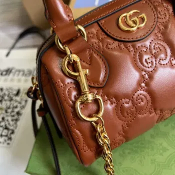 Gucci 702251 GG matelassé kožená taška s horním uchopem Hnědá