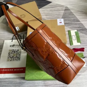 Gucci 631685 GG matelassé kožená střední taška světle hnědá