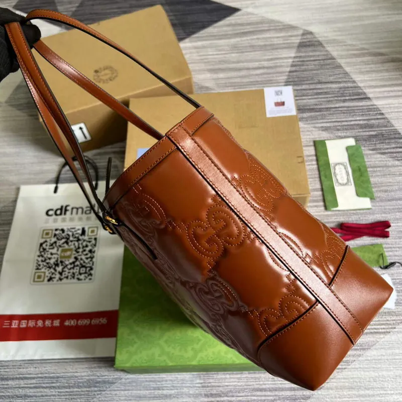 Gucci 631685 GG matelassé kožená střední taška světle hnědá