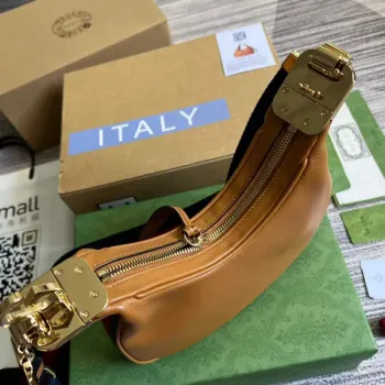 Gucci 699409 Gucci Attache malá kabelka přes rameno Tmavě oranžová