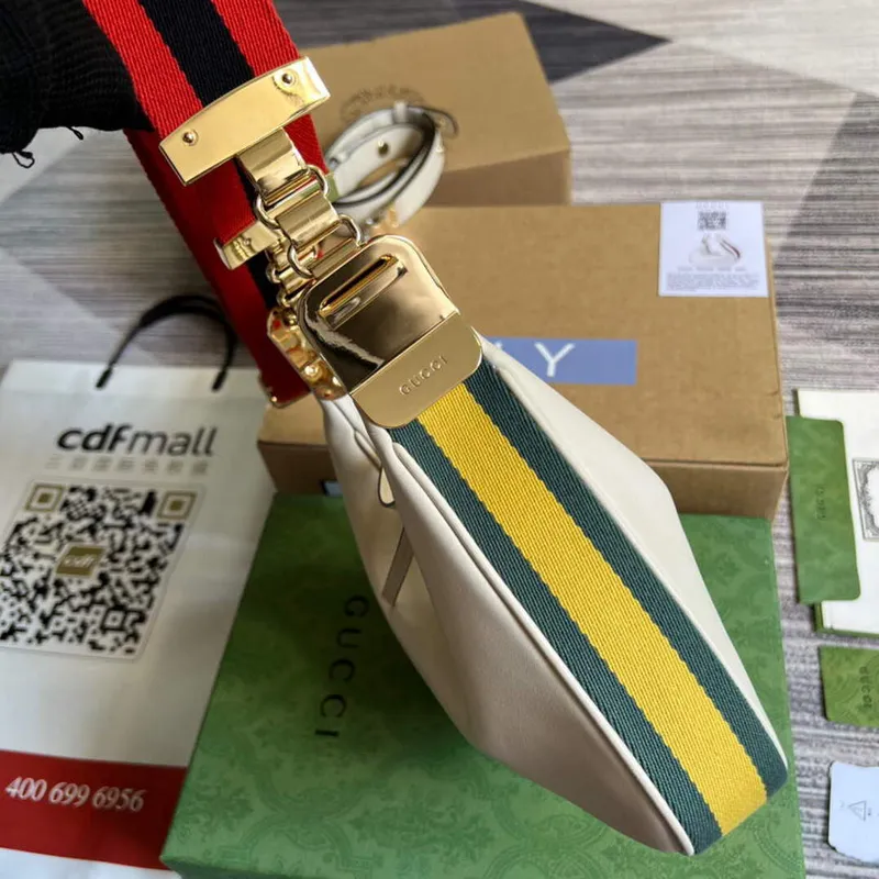 Gucci 699409 Gucci Attache malá ramenní taška Bílá