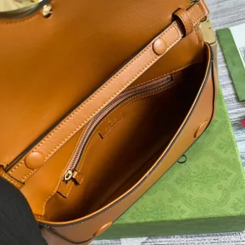 Gucci 699268 Gucci Blondie kožená taška přes rameno Světle hnědá