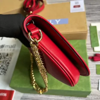 Gucci 699268 Gucci Blondie kožená taška přes rameno červená